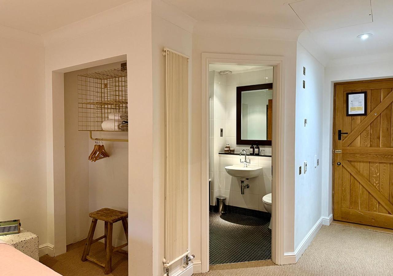 The Ridings At Theobalds Park Hotel Goff's Oak Luaran gambar