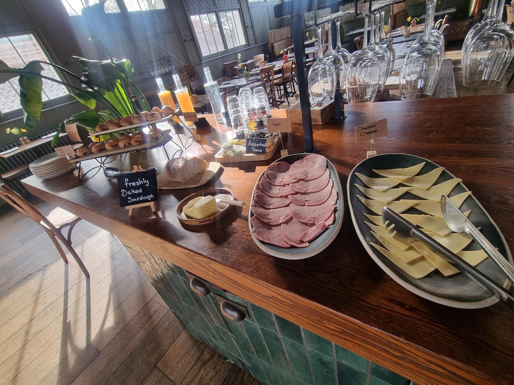 The Ridings At Theobalds Park Hotel Goff's Oak Luaran gambar